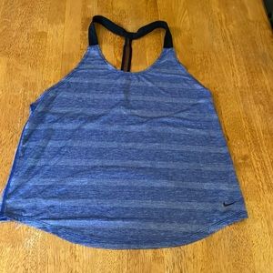 3/$20 ✨ Nike Dri-Fit Tank Top
